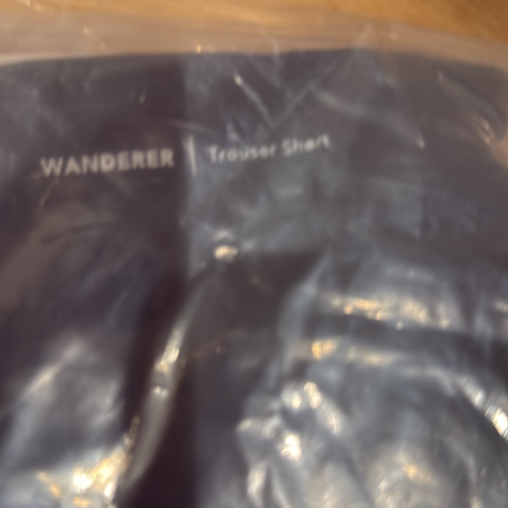 AG Wanderer Trouser Shorts 8 1/2” Mens - Picture 4 of 9